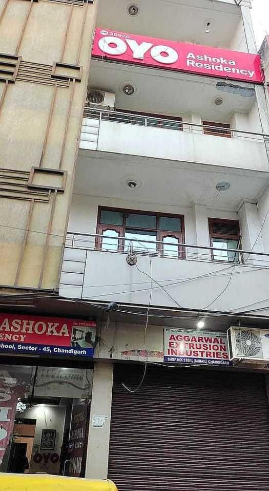Hotel O Ashoka Residency Chandigarh Ngoại thất bức ảnh